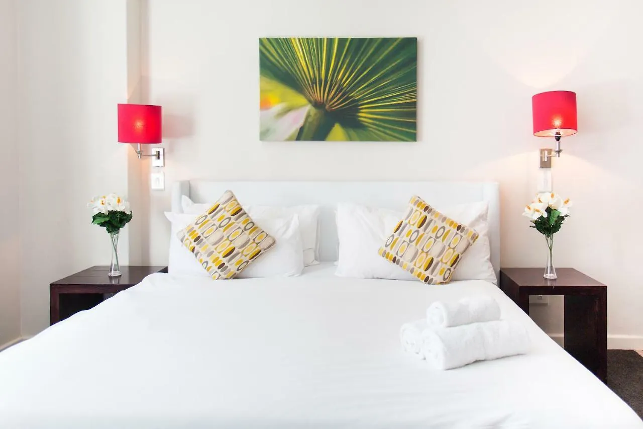 The Bijoux 3-2 No Load Shedding Apartment Cape Town 0*,  South Africa
